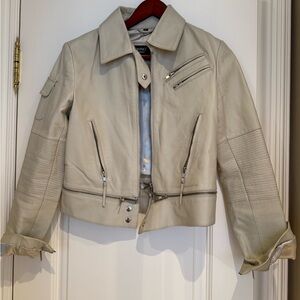 Chic Cream  Leather Jacket with Zipper Details